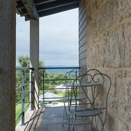 Hébergement de vacances Casa Fonte Do Castelo - *